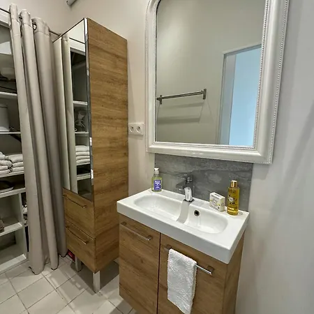 Bourgeois 3br & - Terrace, Walk To Croisette