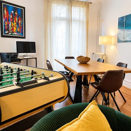 Bourgeois 3br & - Terrace, Walk To Croisette Appartement *